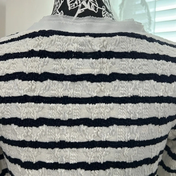 ANTHROPOLOGIE Postage Stamp top - Picture 3 of 14